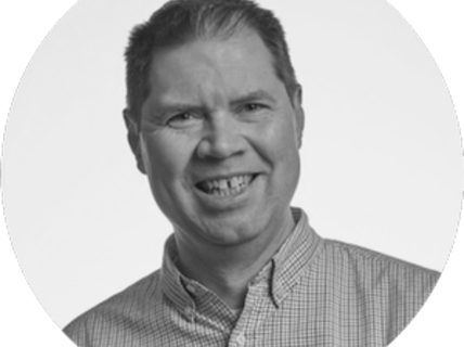 Portrait of a smiling man.